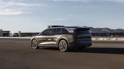 Uber запустит парк роботакси на базе электромобилей Lucid в Сан-Франциско в 2026 году